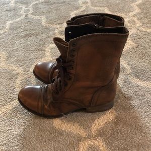 Steve Madden Shoes - Brown Combat boots Steve Madden Shoes - Brown Combat boots